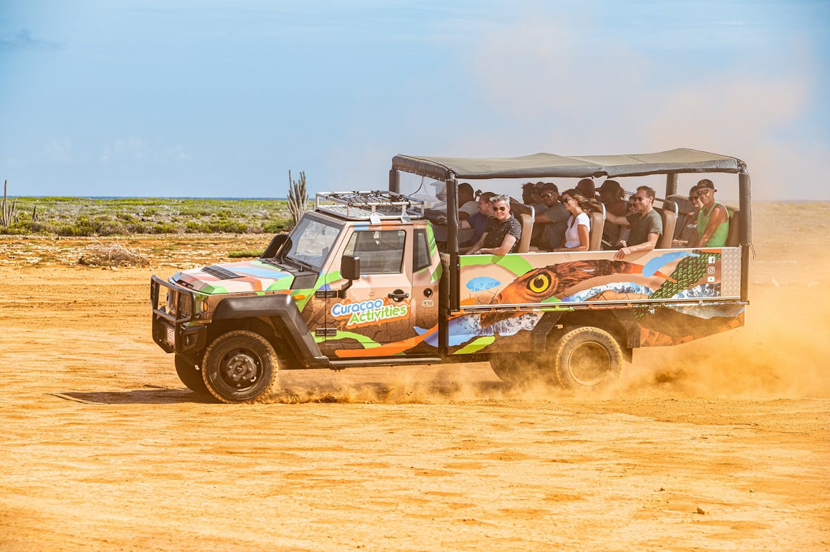 West Eiland en Jeepsafari Avontuur op Curaçao