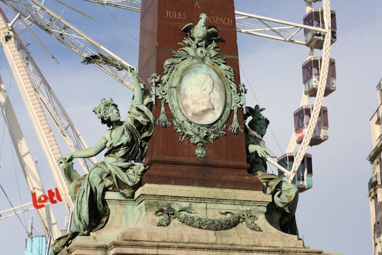 Passeggiata alla scoperta autoguidata in Place Sainte Catherine a Bruxelles