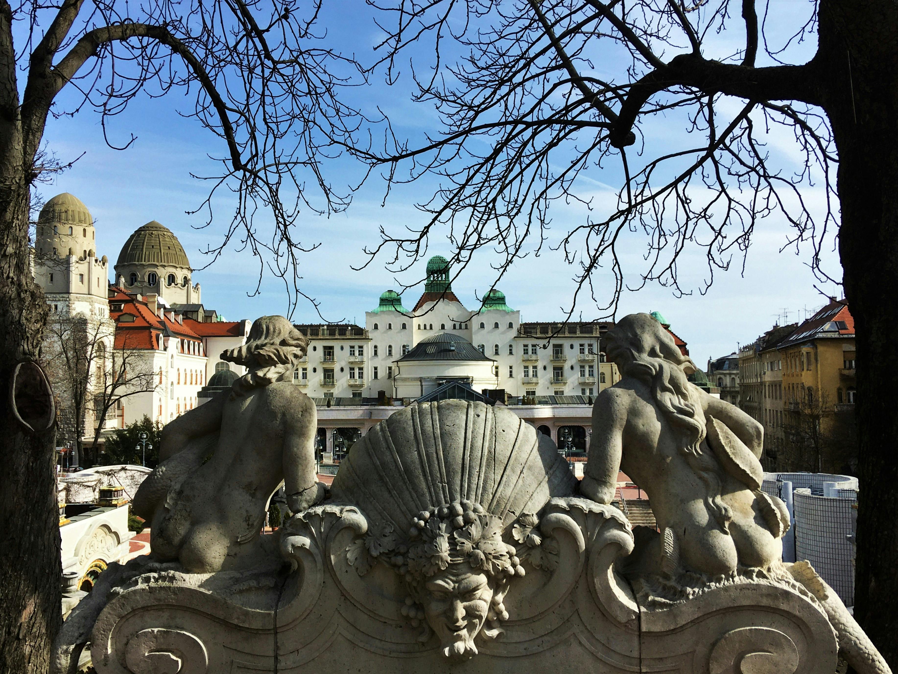Self-guided discovery walk in Budapest’s Gellért Hill