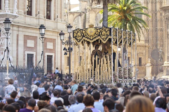 Seville Holy Week private tour