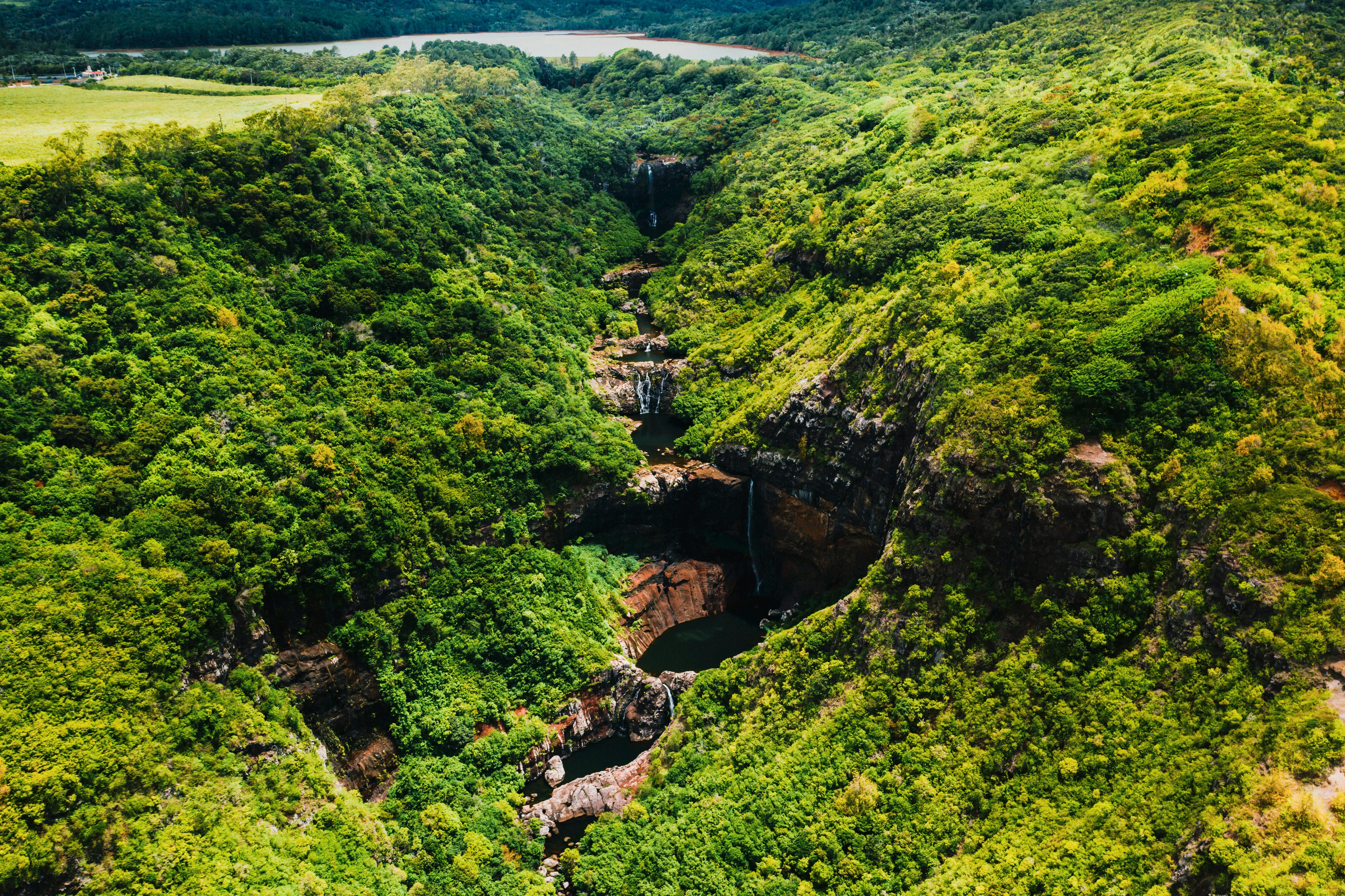 Kanioning po 7 kaskadach wodospadu Tamarind Falls na Mauritiusie