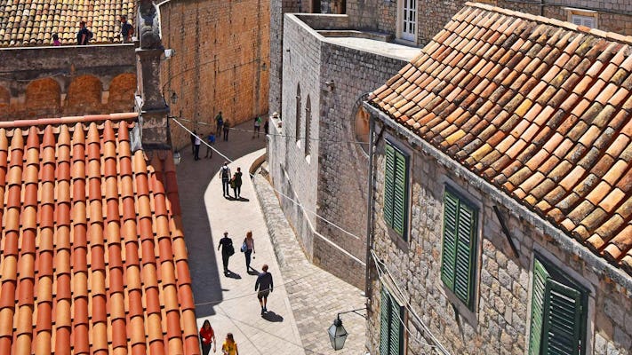 Early bird walking guided tour in Dubrovnik