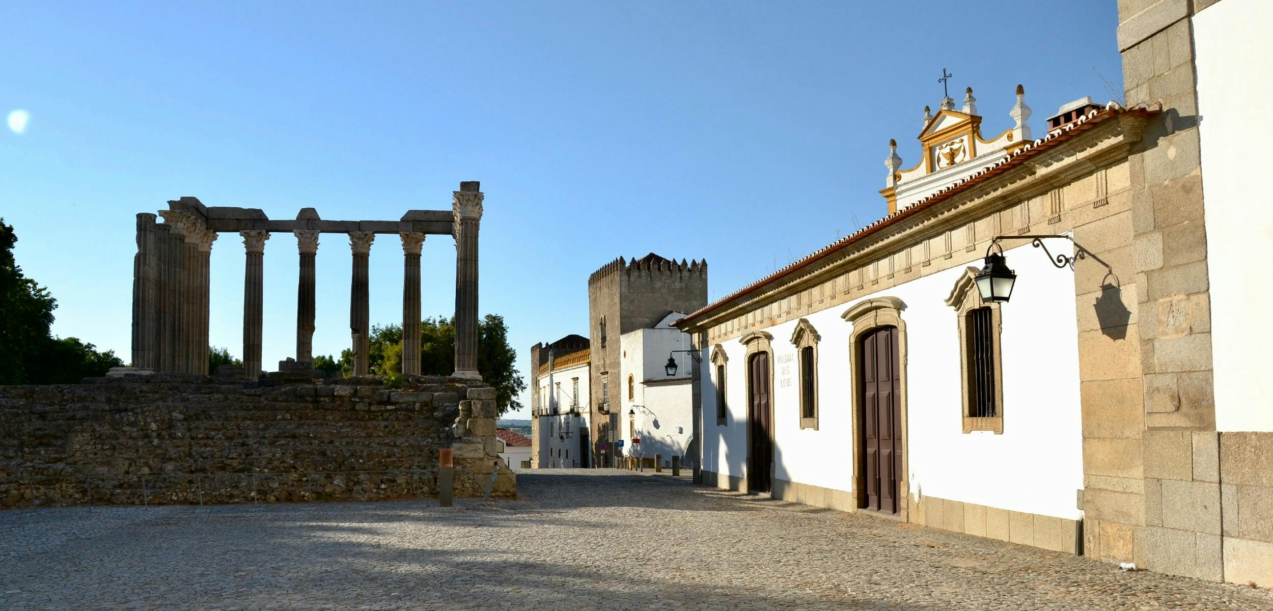 Self-guided discovery walk of Évora's cobbled streets and gardens
