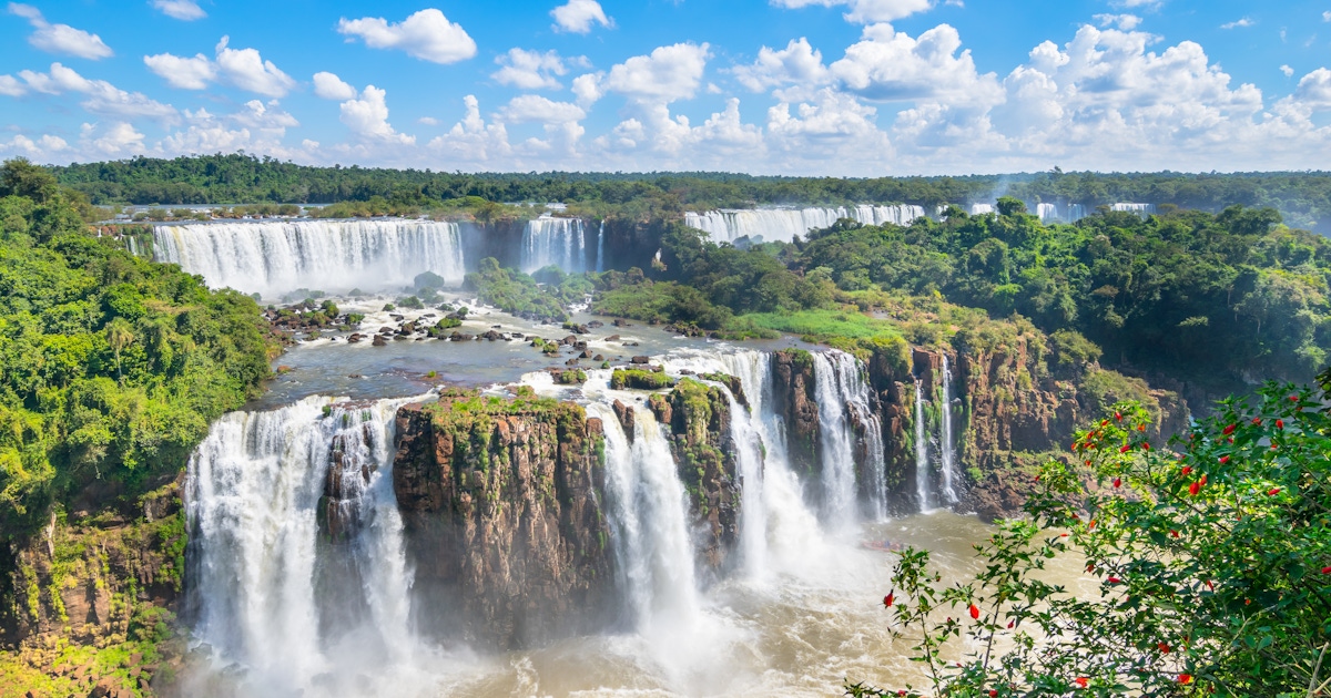 Iguaçu Falls tickets and guided tours in Foz do Iguaçu Iguaçu Falls tickets and guided tours in Foz do Iguaçu