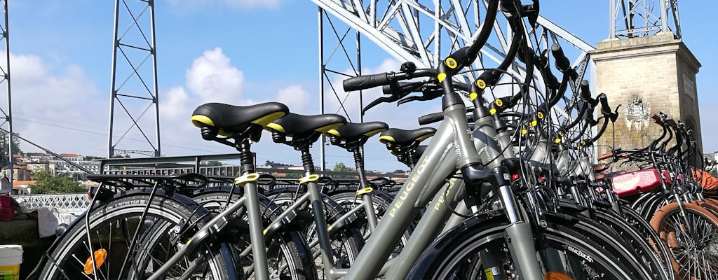 Tour en bicicleta por el casco antiguo de Oporto y la orilla del río