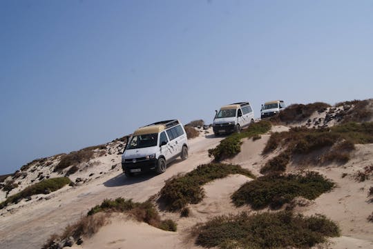 Safari 4x4 en Fuerteventura con la playa de El Cotillo