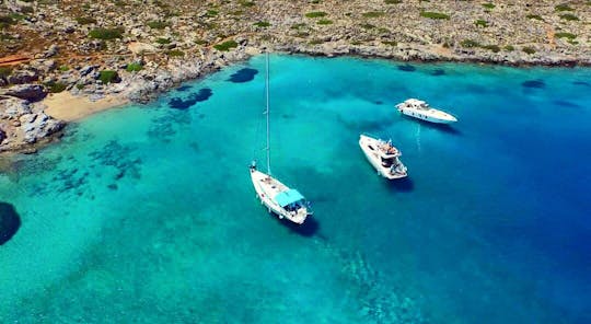 Crociera in barca sull'isola di Dia