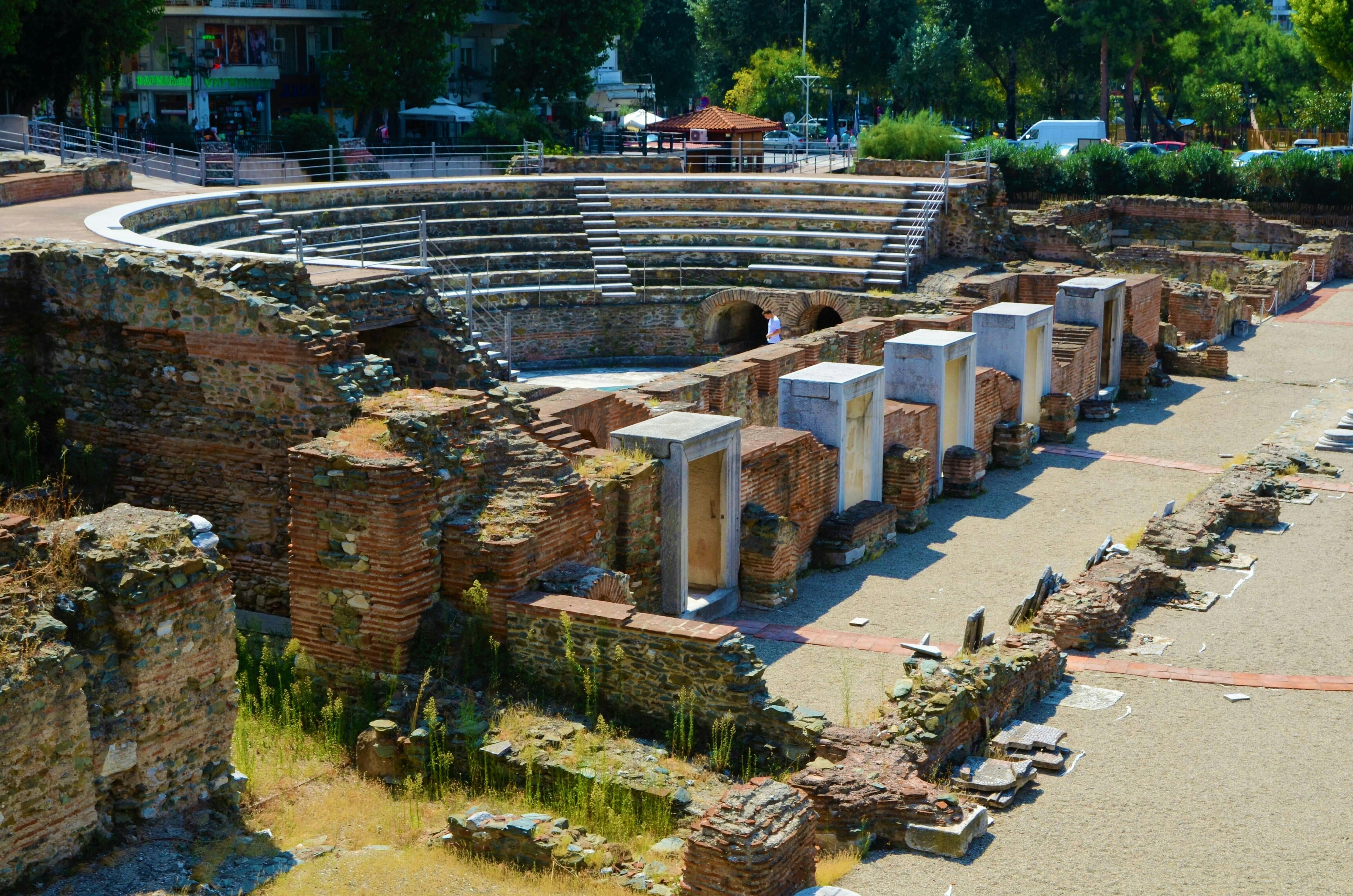 Thessaloniki Yesterday and Today