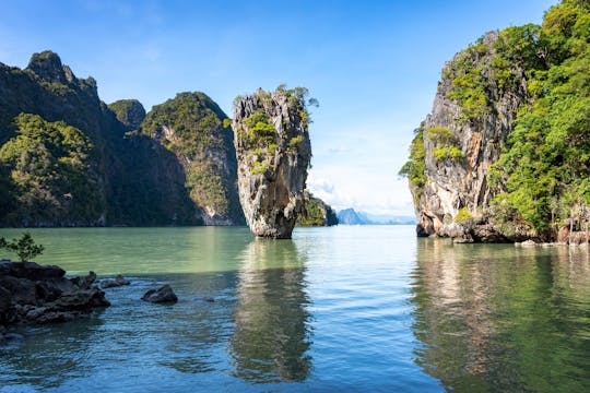 Excursión en lancha rápida por la isla de James Bond con Koh Hong Canoeing