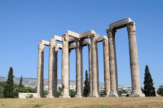 Four-hour private walking tour of Athens for kids