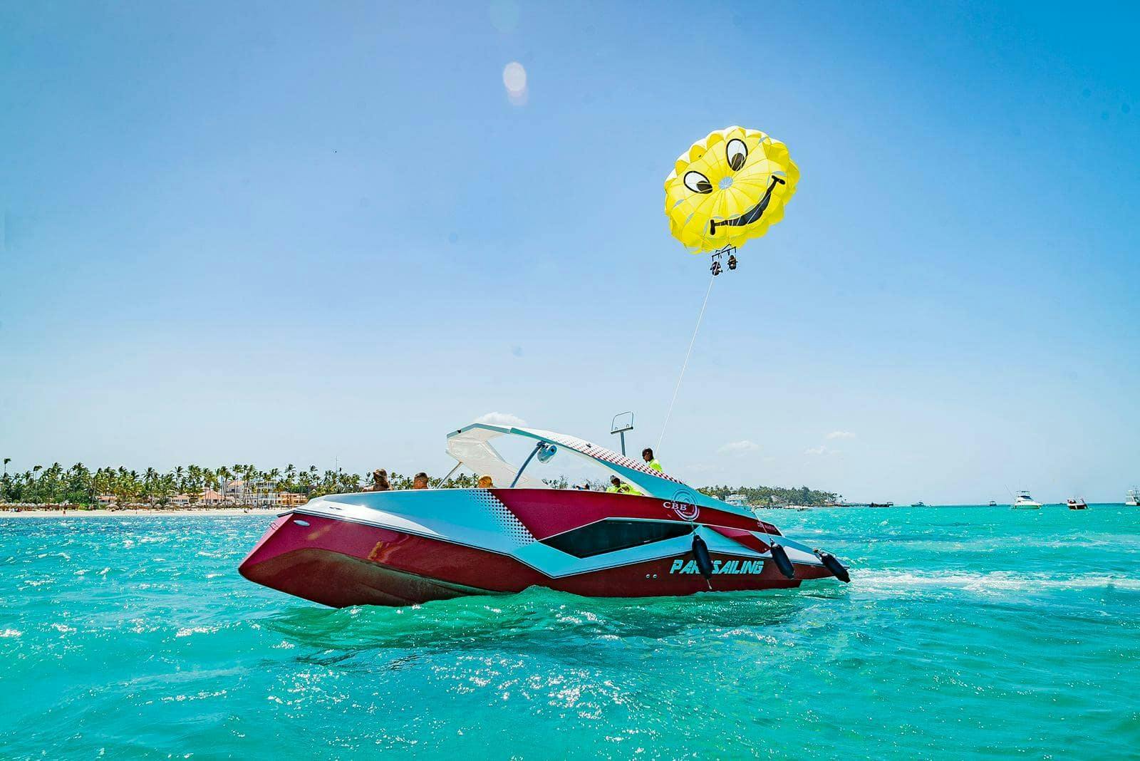 Parasailing in Bavaro-Punta Cana