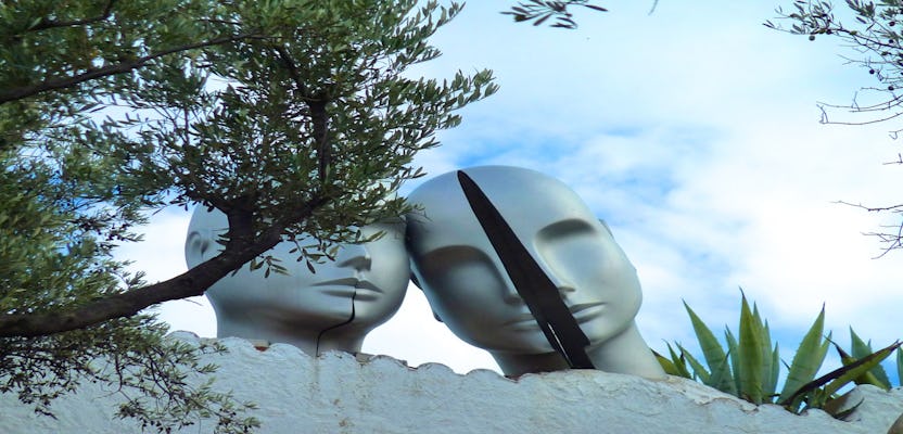 Dali Museum, Figueres and Cadaqués tour from Barcelona