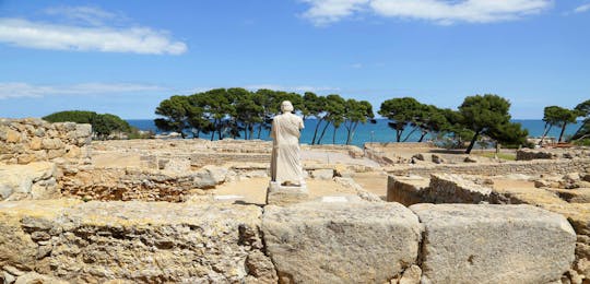 Costa Brava and Empuries with a panoramic boat ride with small-group