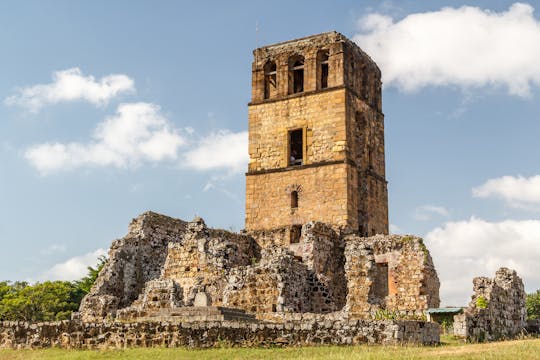 Old Panama and Casco Antiguo tour