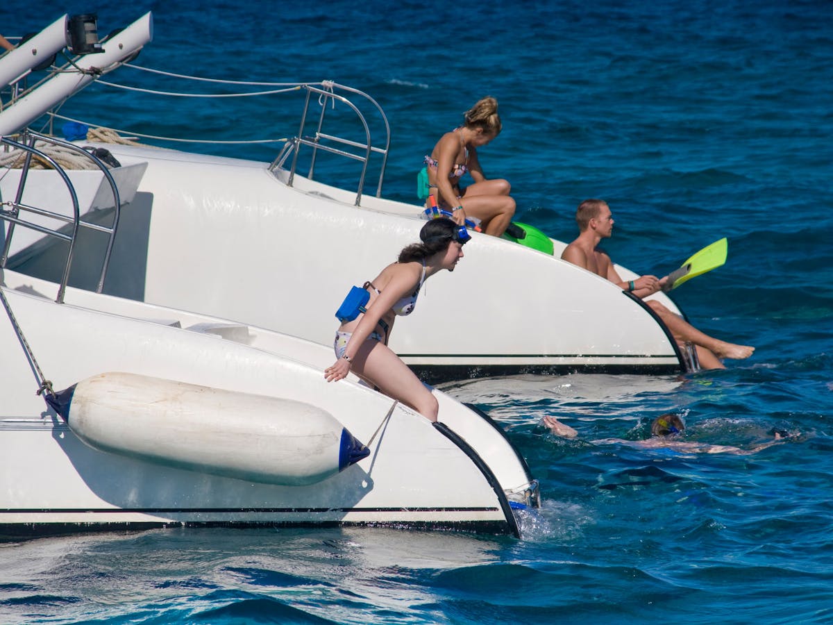 Cayo Blanco Catamaran Tour