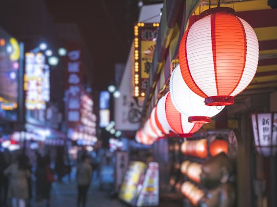 Osaka bar hopping night tour in Namba