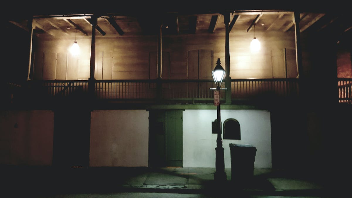 Specially-selected ghost hauntings tour