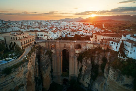 Recorrido a pie gratuito sobre las leyendas y los misterios de Ronda