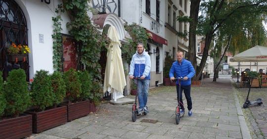 Tour en scooter eléctrico por el casco antiguo y el barrio judío