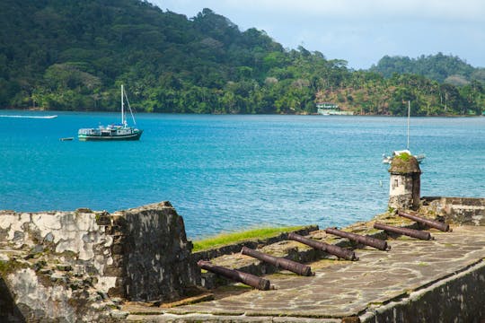 Tour de Portobelo y playa de arena blanca