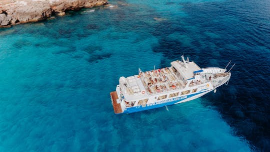 Escursione in barca nel sud di Minorca con pranzo a base di paella