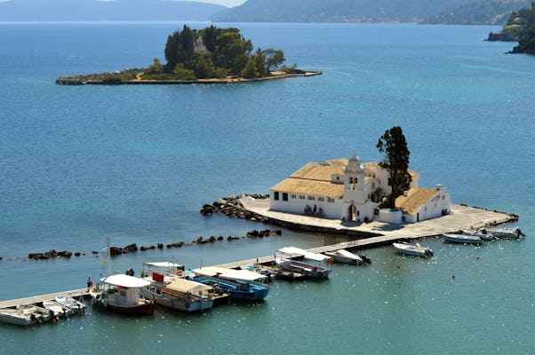 Korfu Tour mit Achilleion-Palast und Paleokastritsa