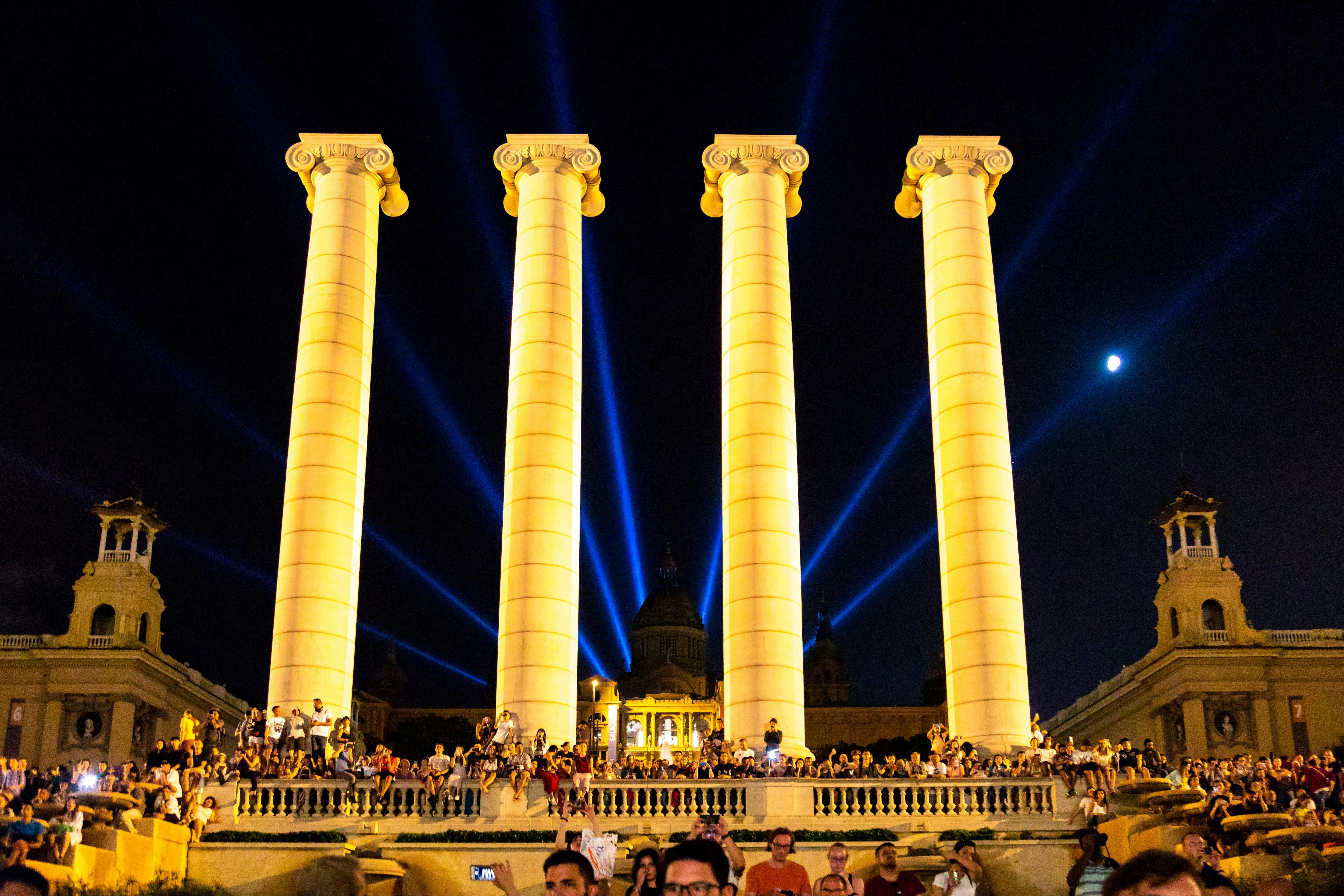 Barcelona czas wolny i pokaz fontann