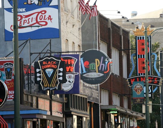 Memphis-dagtrip vanuit Nashville met VIP-toegang tot Graceland
