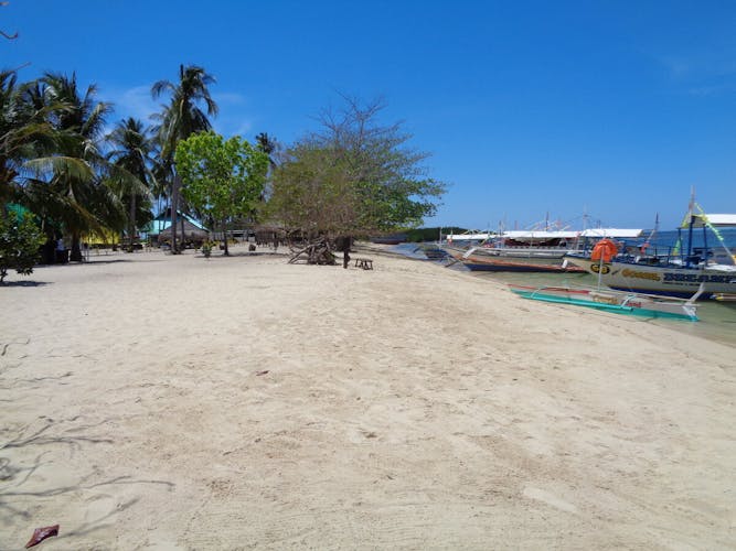 Full-day Puerto Princesa Honda bay island hopping tour