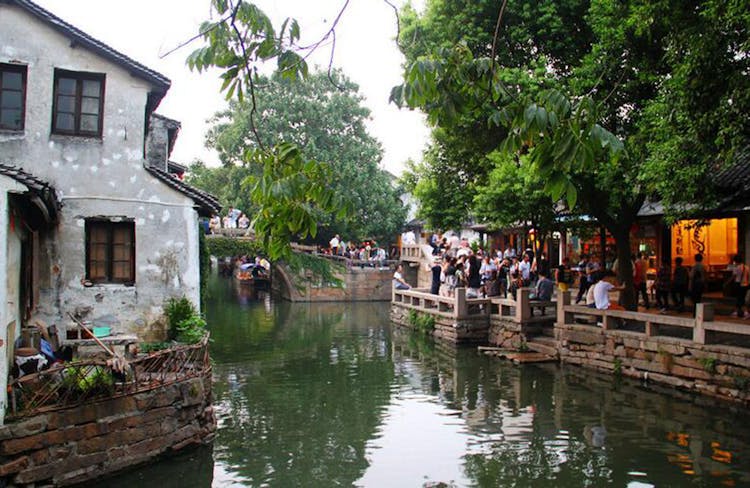 Full day private tour Suzhou Lingering garden and Zhouzhuang water town from Shanghai