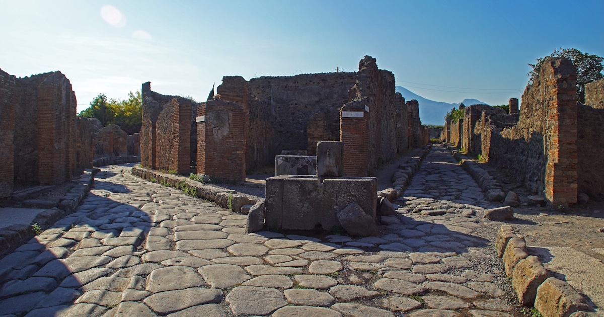 pompeii and herculaneum tour from sorrento