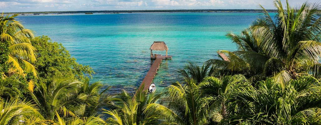 Almoço Bacalar e visita guiada à lagoa