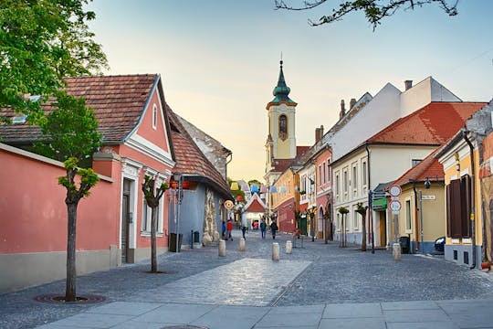 Visite privée de Szentendre et Visegrad avec dégustation de vin et déjeuner au départ de Budapest