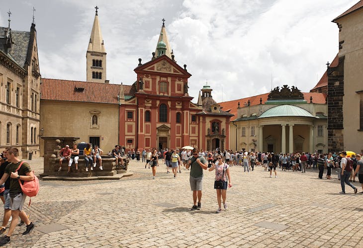 Prague walking tour of Old Town and Prague Castle