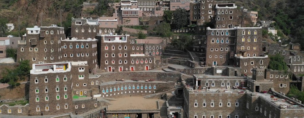 Tour de día completo por el histórico pueblo de Rijal Almaa