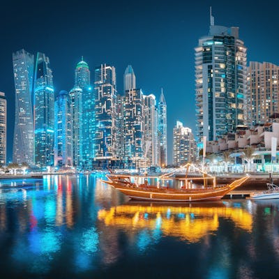 Sightseeing-combinatie Dubai Frame en Dhow Cruise-diner