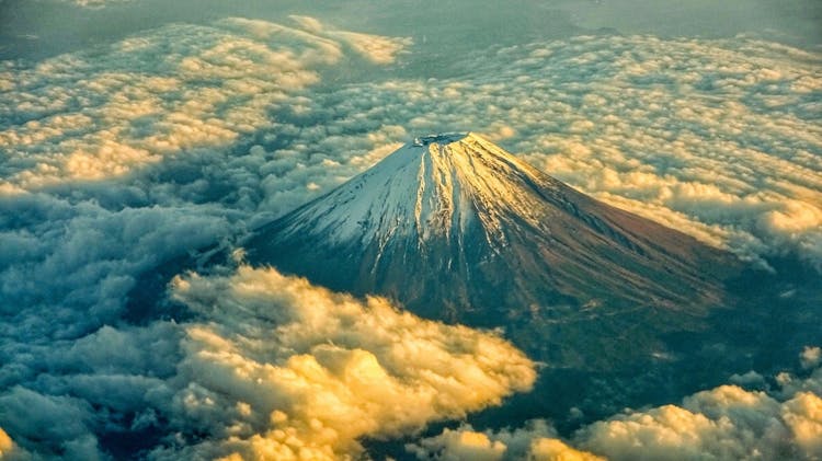 Online experience: Discover Mt. Fuji
