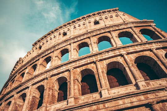 Colosseum express guided tour