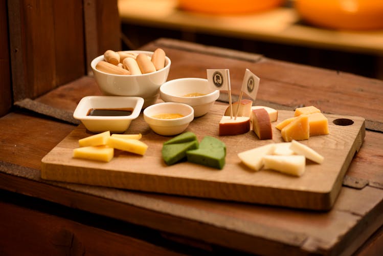 Henri Willig cheese tasting with wine or beer