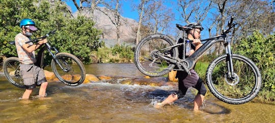 Aventura de bicicleta elétrica de Stellenbosch a Franschhoel