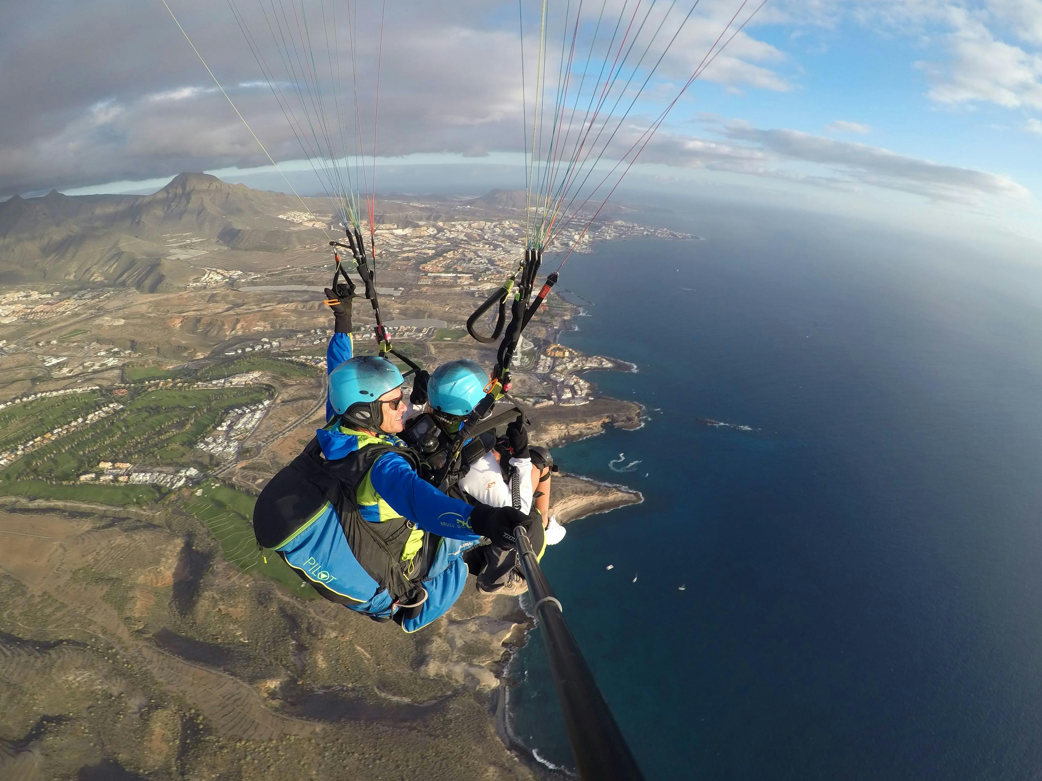 Paragliding Experiences in Tenerife