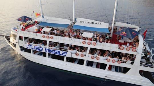 Alanya Party Cruzeiro de barco à noite