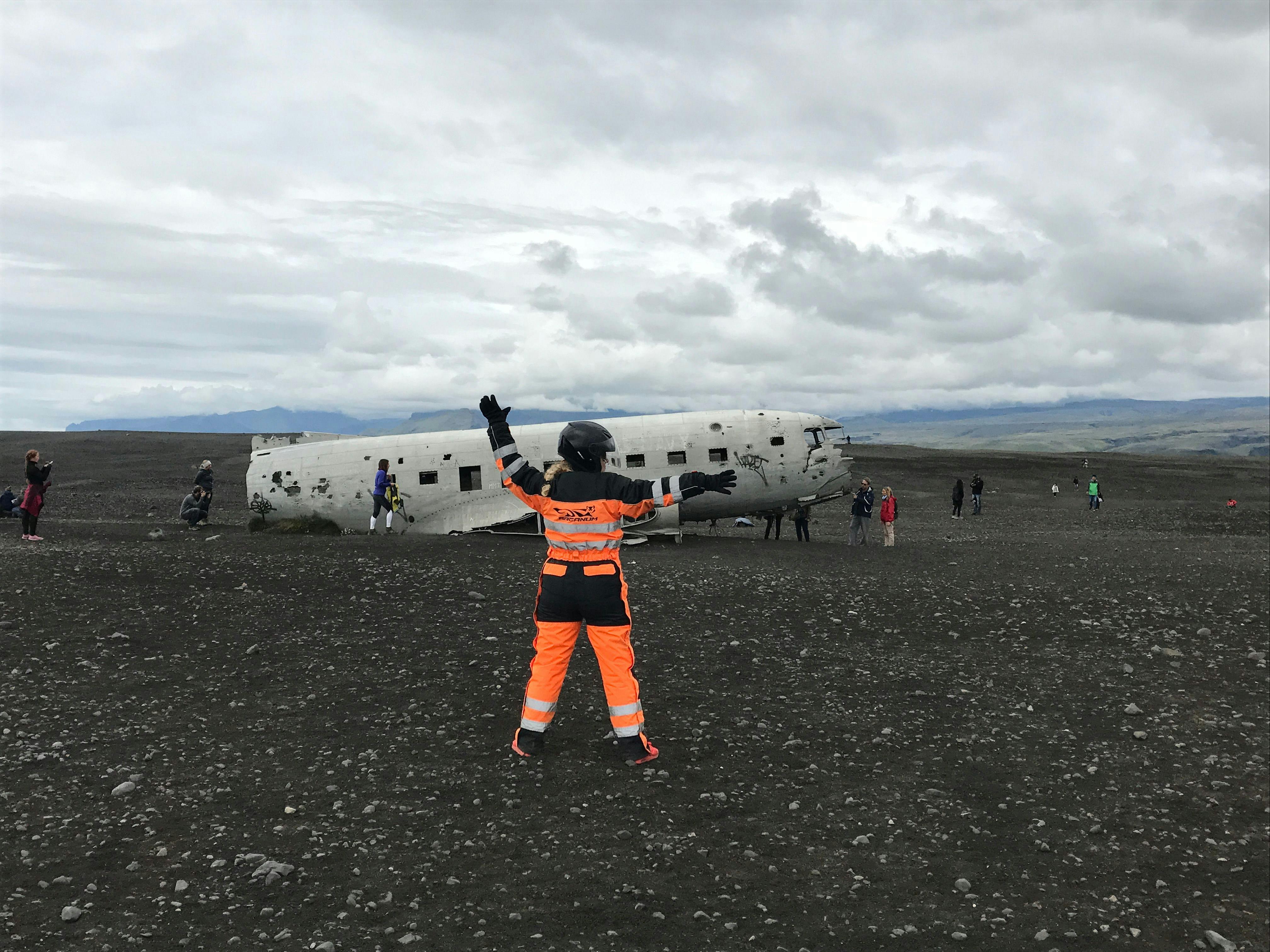 Relitto aereo DC-3 e avventura sulla spiaggia di sabbia nera ATV A