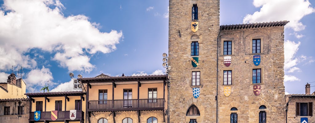 Tour privato di Arezzo con una guida locale