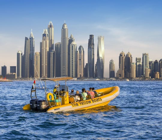 Tour premium de barco de 99 minutos por Dubai Marina, Palm Jumeirah, Atlantis e Burj Al Arab