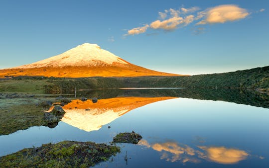 Cotopaxi and Quilotoa volcanoes full-day tour