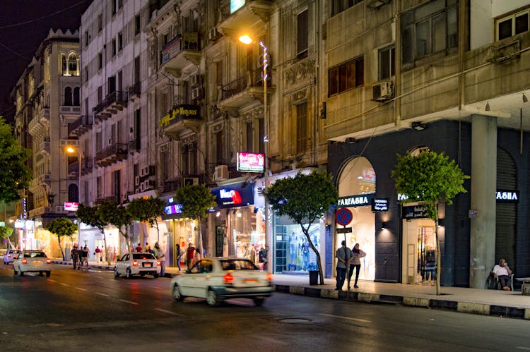 Half-day Cairo down town city wander tour