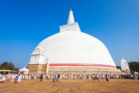 Excursión de 1 día a Anuradhapura desde la costa este