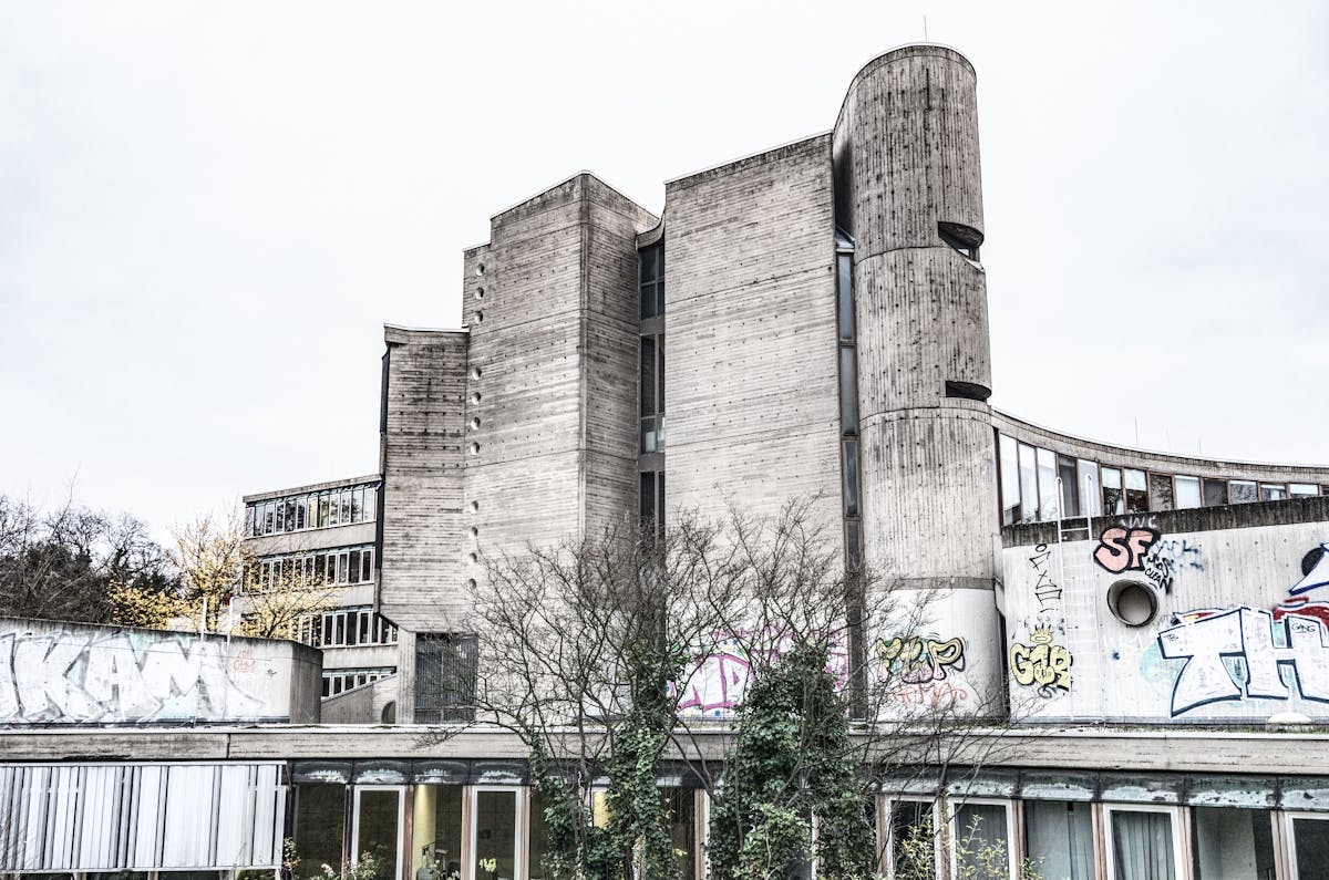 Begeleide fietstocht in Steglitz - architectonische innovaties
