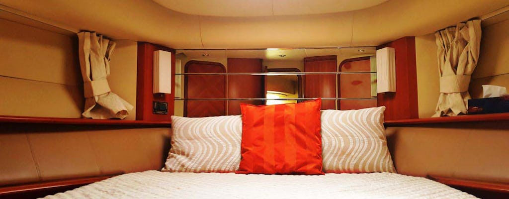 2-hour Luxury Yacht trip